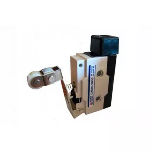 Микровыключатель D4MC-3030 фото 1